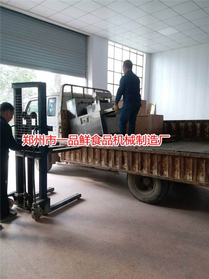 面館專用機發(fā)貨中 面館專用機發(fā)貨中